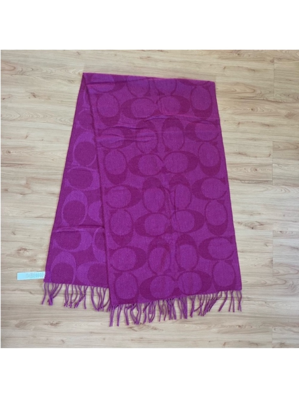 Coach Signature Muffler Wool
Scarf # F77673
